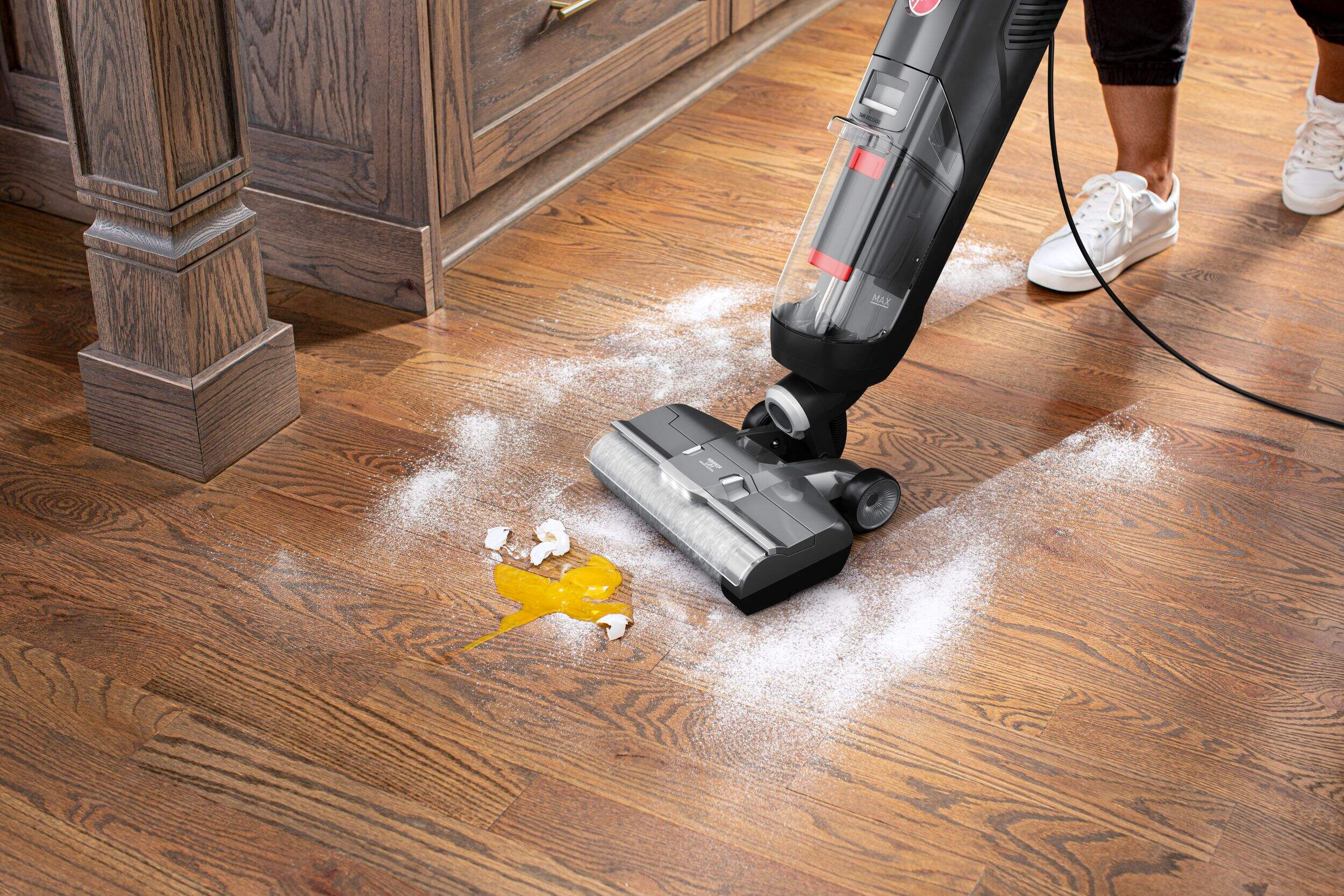 Hoover FH46040VCD Streamline Wash and Vacuum Corded Hard Floor Cleaner (Refurbished 90 Days Warranty)